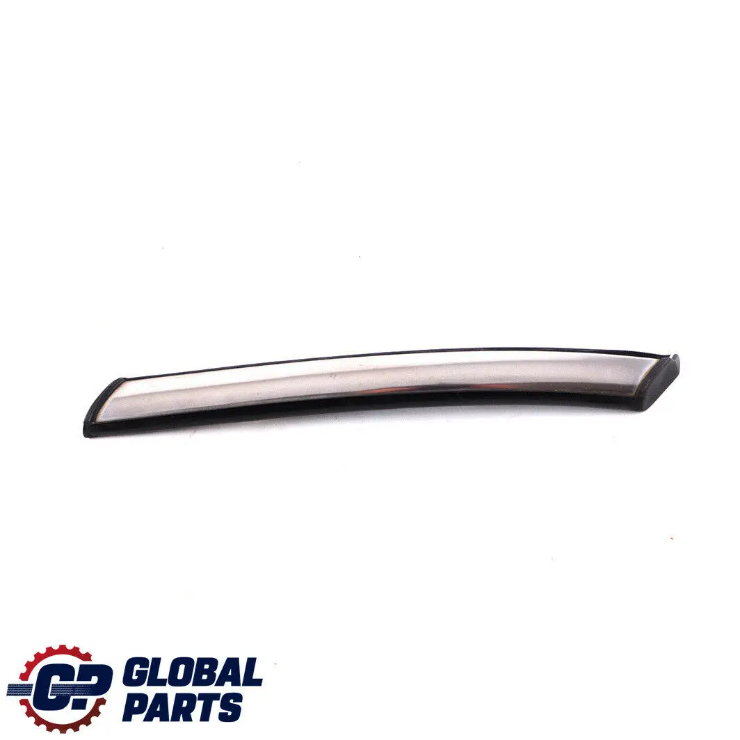 Moldura lateral delantera izquierda Cromo para Mini Cooper R55 R56 R57 LCI con número de pieza 7149955 Mini Cooper R55 R56 R57 LCI Moldura lateral delantera izquierda Cromo - SKU 7149955 - Número de pieza 7149955