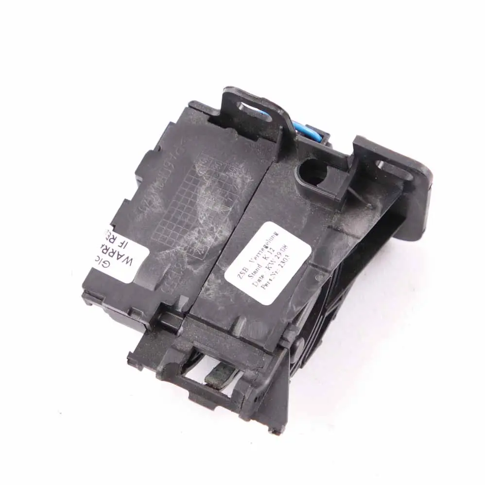 Central Console Lock BMW Z4 E89 E93 Locking Module to with Part number 7150174 Central Console Lock BMW Z4 E89 E93 Locking Module - SKU 7150174 - Part number 7150174