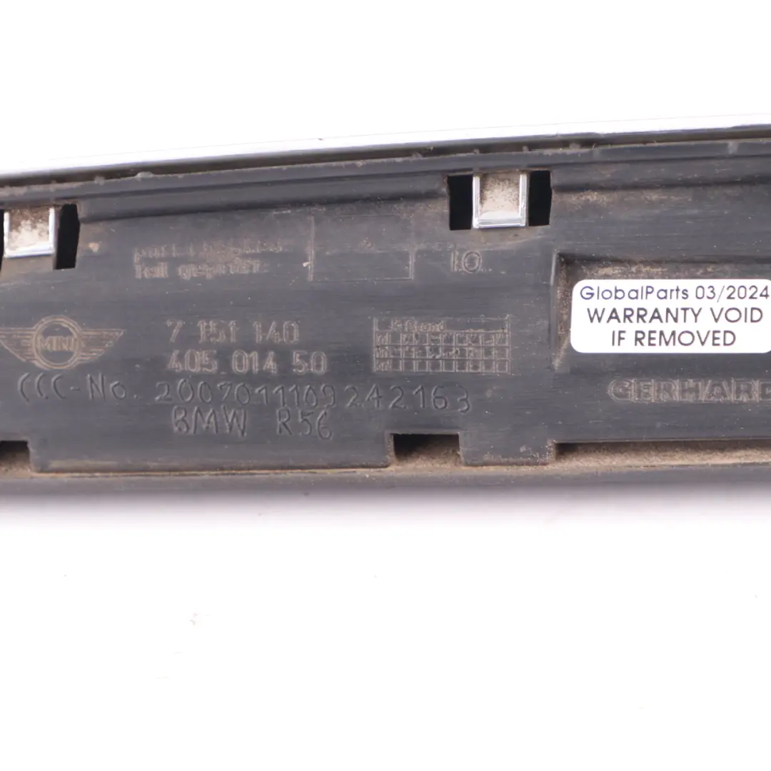 Listwa Blenda Klamka Klapy Bagażnika do Mini R55 R56 o numerze 7151140 Mini R55 R56 Listwa Blenda Klamka Klapy Bagażnika - SKU 7151140-2 - Numer Części 7151140