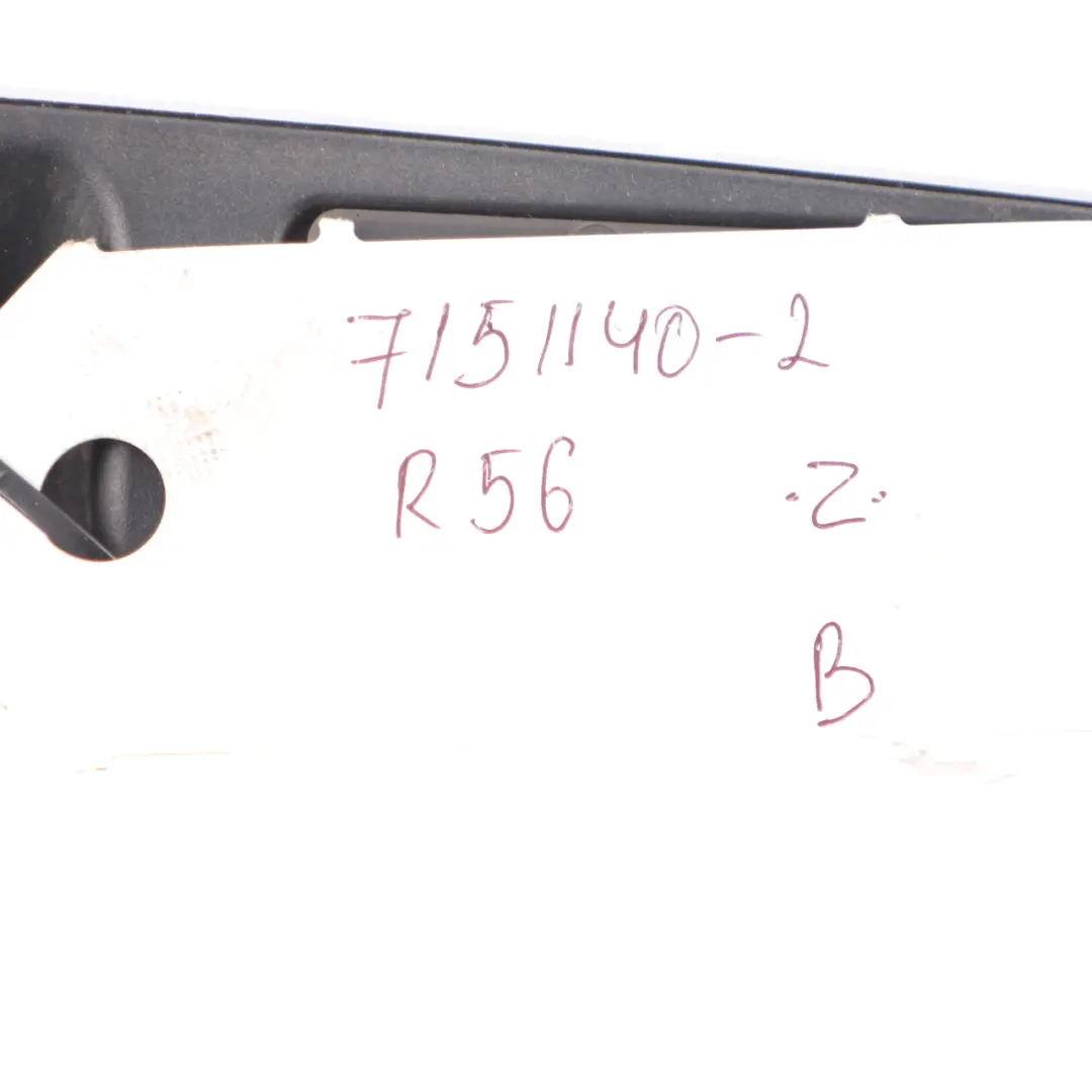 Coperchio bagagliaio Maniglia Portellone posteriore per Mini Cooper R56 LCI con numero di parte 7151140 Mini Cooper R56 LCI Coperchio bagagliaio Maniglia Portellone posteriore - SKU 7151140-2 - Numero di parte 7151140