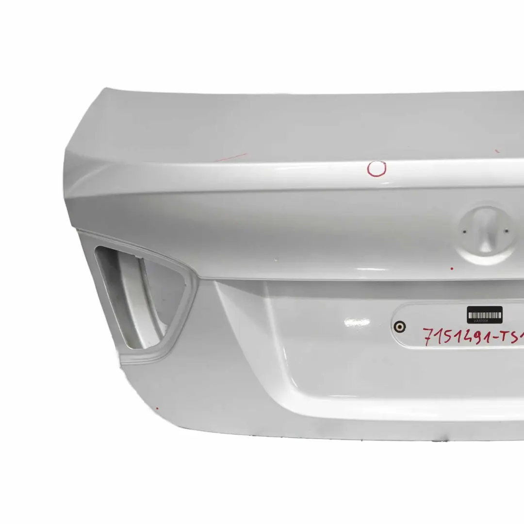 Klapa Tylna Tył Bagażnika Titansilber do BMW E90 o numerze 7151491 BMW E90 Klapa Tylna Tył Bagażnika Titansilber - SKU 7151491-TS1 - Numer Części 7151491