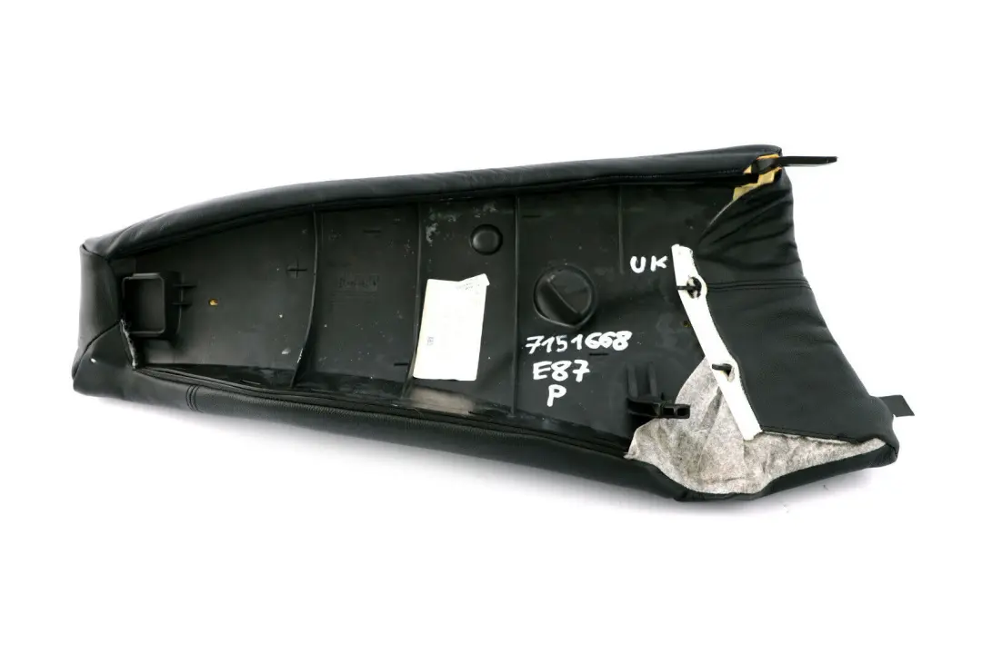 BMW 1 Reihe E87 Rücksitz Seitenteil rechts Schwarz Leder - SKU 7151668 - Teilenummer 7118682
