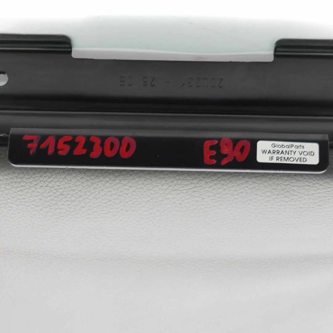 BMW E90 LCI Apoyabrazos Medio Asiento Trasero Cuero Gris Dakota E91 - SKU 7152300 - Número de pieza 7152300