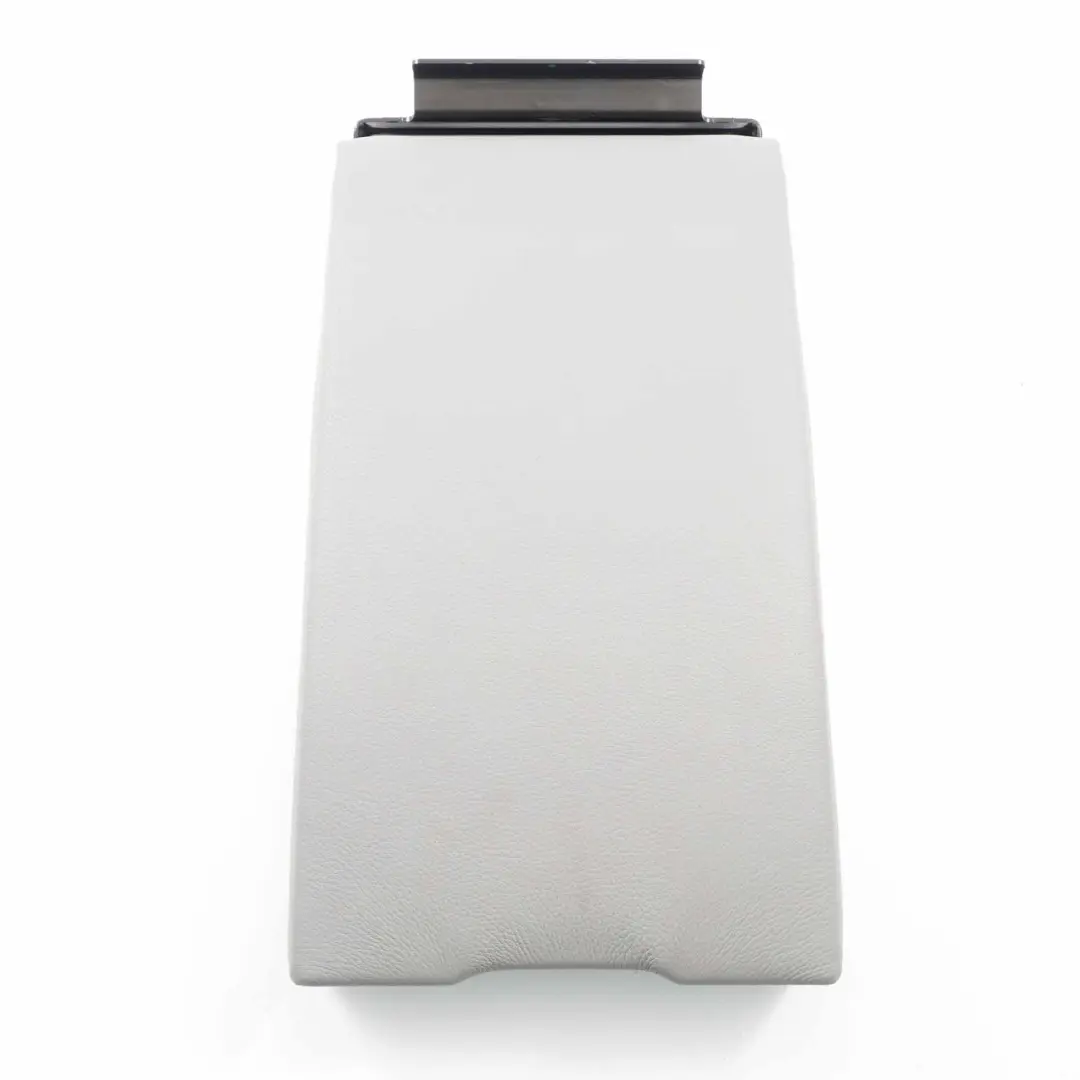 Middle Armrest Rear Seat Leather Dakota Grey E91 to BMW E90 LCI with Part number 7152300 BMW E90 LCI Middle Armrest Rear Seat Leather Dakota Grey E91 - SKU 7152300 - Part number 7152300