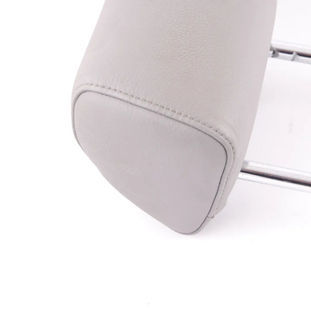 Sedile Posteriore Sinistro Destro Schienale Poggiatesta Panno Beige per BMW E90 E91 con numero di parte 7152339 BMW E90 E91 Sedile Posteriore Sinistro Destro Schienale Poggiatesta Panno Beige - SKU 7152339 - Numero di parte 7152339