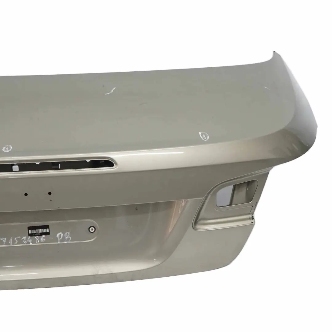 Klapa Bagażnika Tył Platinbronze - A53 do BMW E93 o numerze 7152486 BMW E93 Klapa Bagażnika Tył Platinbronze - A53 - SKU 7152486-PB - Numer Części 7152486