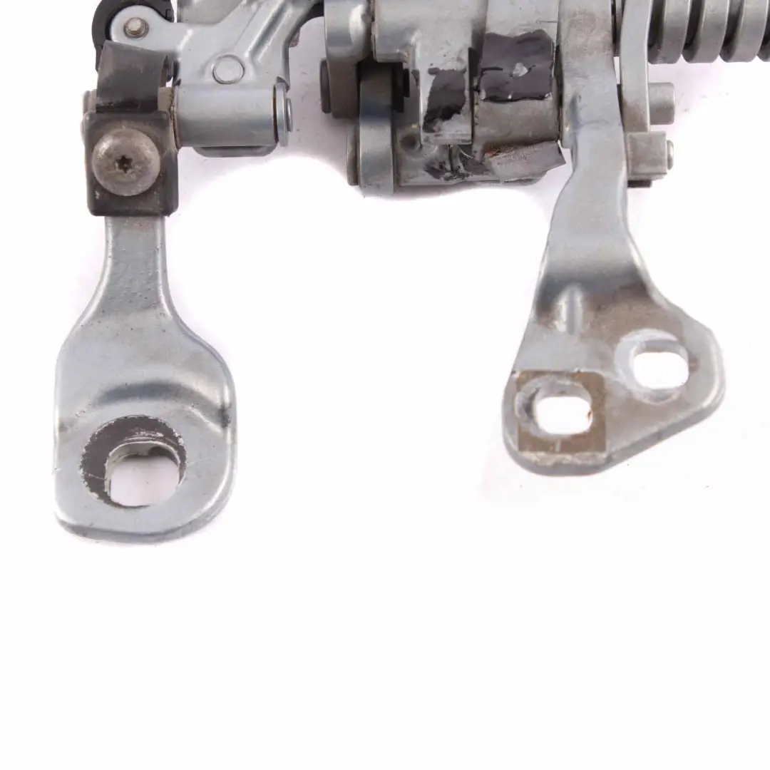 Bisagra Tapa Maletero Trasera Izquierda Arktis Metallic A34 7119041 para BMW E91 con número de pieza 7152675 BMW E91 Bisagra Tapa Maletero Trasera Izquierda Arktis Metallic A34 7119041 - SKU 7152675-AM - Número de pieza 7152675