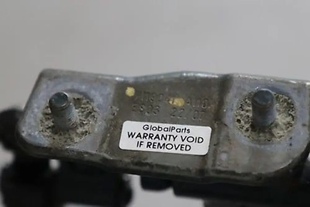 BMW E91 Rear Left Trunk Lid Hinge N/S Monacoblau Monaco Blue 7119041 - SKU 7152675-MB - Part number 7152675