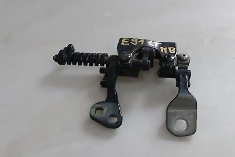 Left Trunk Lid Hinge N/S Monacoblau Monaco Blue 7119041 to BMW E91 Rear with Part number 7152675 BMW E91 Rear Left Trunk Lid Hinge N/S Monacoblau Monaco Blue 7119041 - SKU 7152675-MB - Part number 7152675