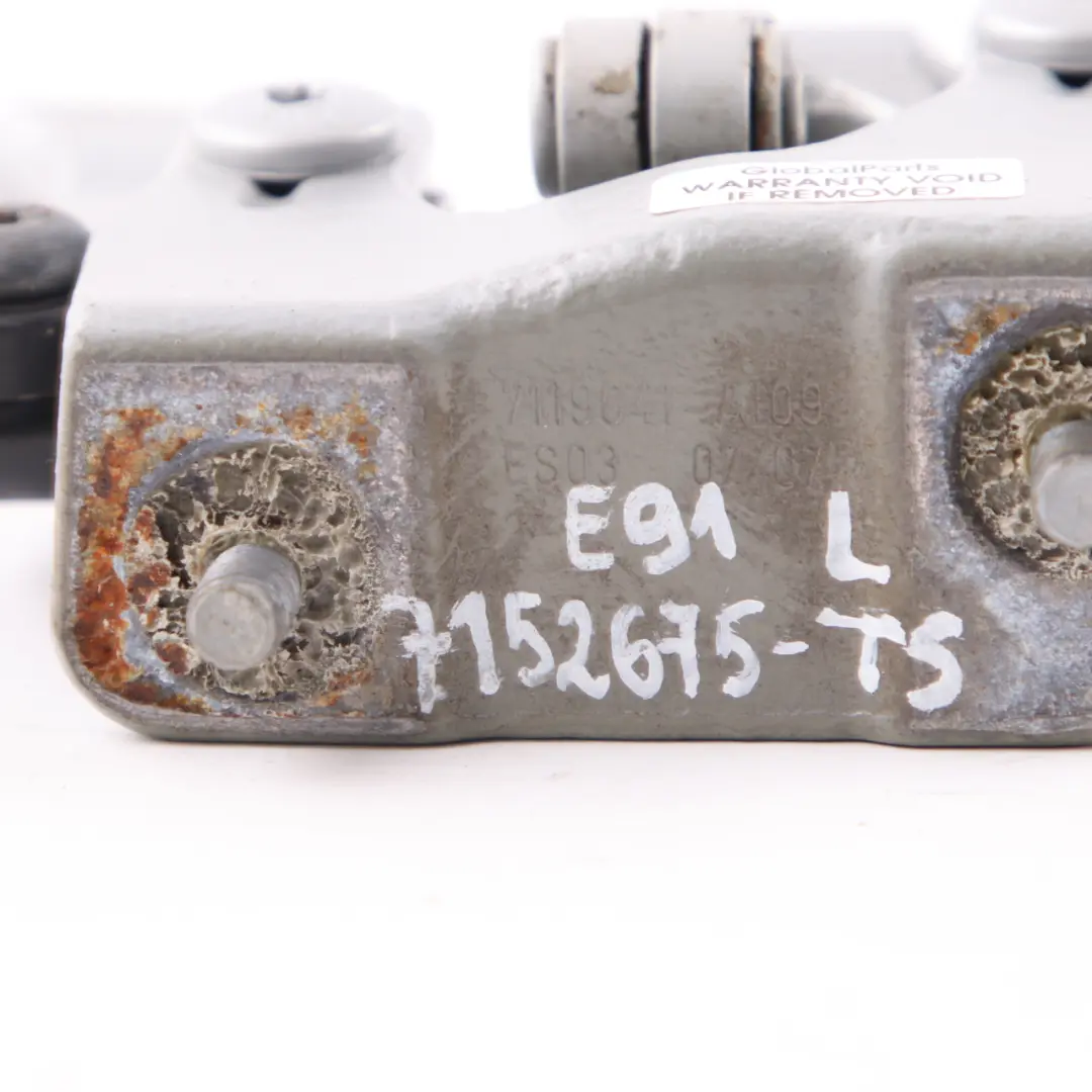 BMW E91 Touring Bisagra Maletero Trasera Izquierda Plata Titanio Metalizado 354 - SKU 7152675-TS - Número de pieza 7152675