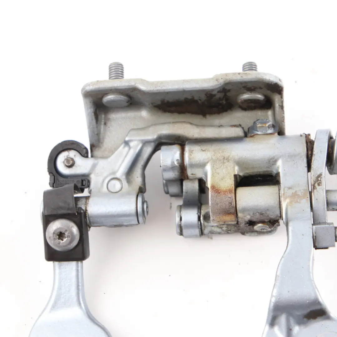 Boot Trunk Hinge Touring Rear Left N/S Blue Water 896 7119041 to BMW E91 with Part number 7152675 BMW E91 Boot Trunk Hinge Touring Rear Left N/S Blue Water 896 7119041 - SKU 7152675-WB - Part number 7152675