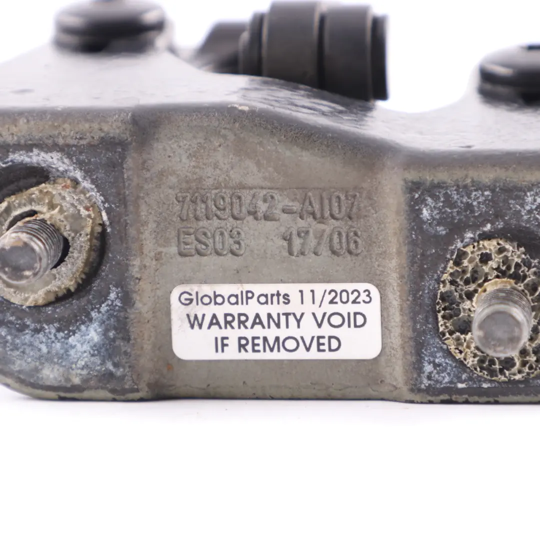 Boot Trunk Lid Hinge Rear Right O/S Ruby Black S23 7119042 to BMW E91 Tailgate with Part number 7152676 BMW E91 Tailgate Boot Trunk Lid Hinge Rear Right O/S Ruby Black S23 7119042 - SKU 7152676-RUB - Part number 7152676