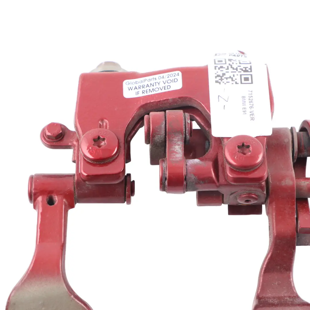 Boot Trunk Lid Hinge Rear Right O/S Vermillion Red A82 7119042 to BMW E91 Tailgate with Part number 7152676 BMW E91 Tailgate Boot Trunk Lid Hinge Rear Right O/S Vermillion Red A82 7119042 - SKU 7152676-VER - Part number 7152676