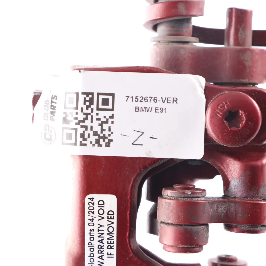 Boot Trunk Lid Hinge Rear Right O/S Vermillion Red A82 7119042 to BMW E91 Tailgate with Part number 7152676 BMW E91 Tailgate Boot Trunk Lid Hinge Rear Right O/S Vermillion Red A82 7119042 - SKU 7152676-VER - Part number 7152676