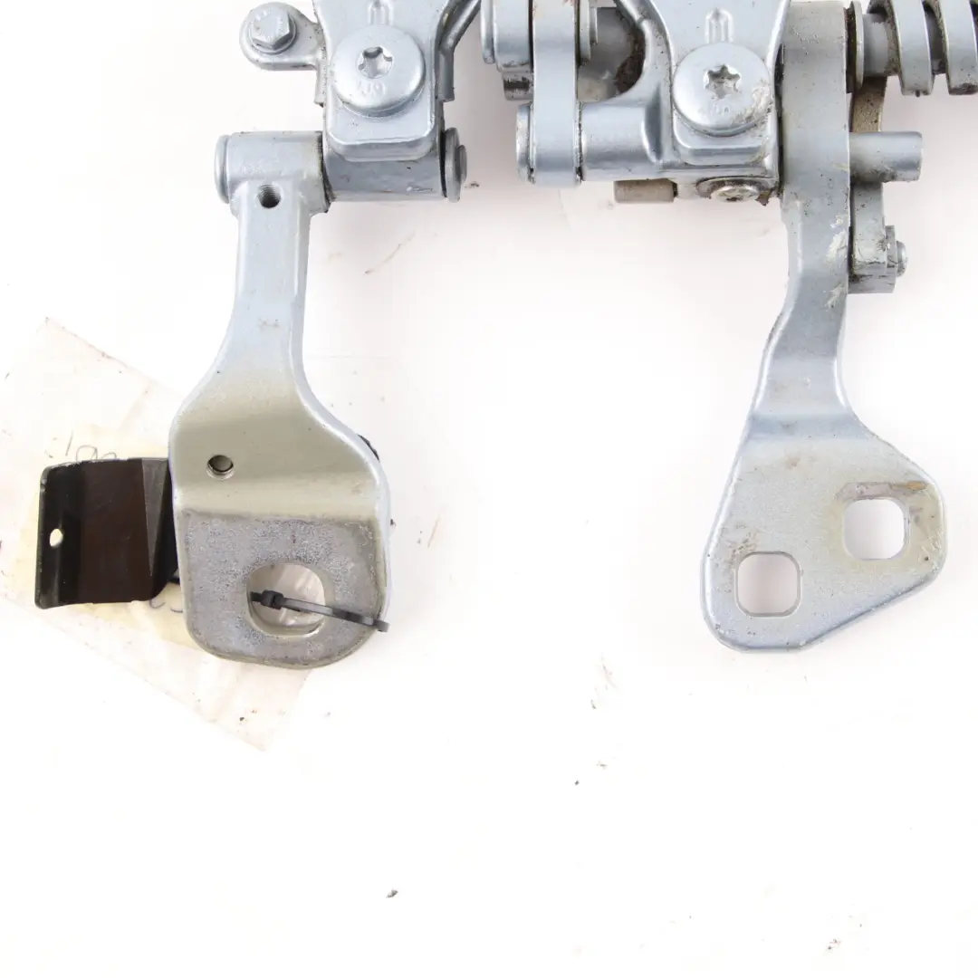 Trunk Lid Hinge Boot Rear Right O/S Blue Water - 896 7119042 to BMW E91 with Part number 7152676 BMW E91 Trunk Lid Hinge Boot Rear Right O/S Blue Water - 896 7119042 - SKU 7152676-WB - Part number 7152676