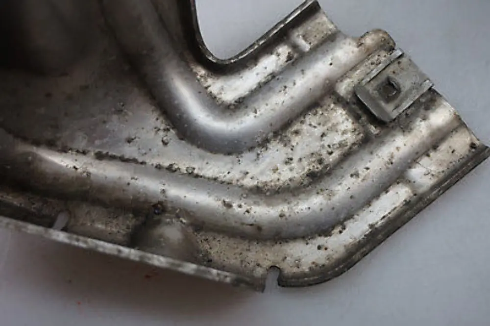 Vordere Linke Rad Kastenverkleidung Halterung Abdeckung für BMW E60 E61 mit Teilenummer 7152819 BMW E60 E61 Vordere Linke Rad Kastenverkleidung Halterung Abdeckung - SKU 7152819-1 - Teilenummer 7152819