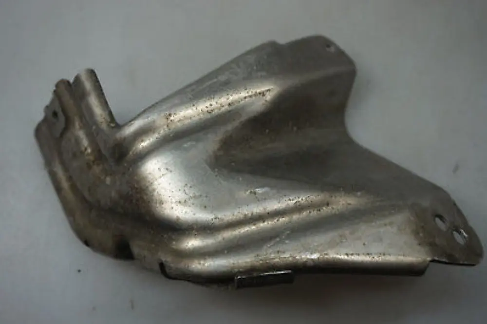 BMW E60 E61 Delantero Izquierdo Rueda Revestimiento Soporte Cubierta - SKU 7152819-1 - Número de pieza 7152819