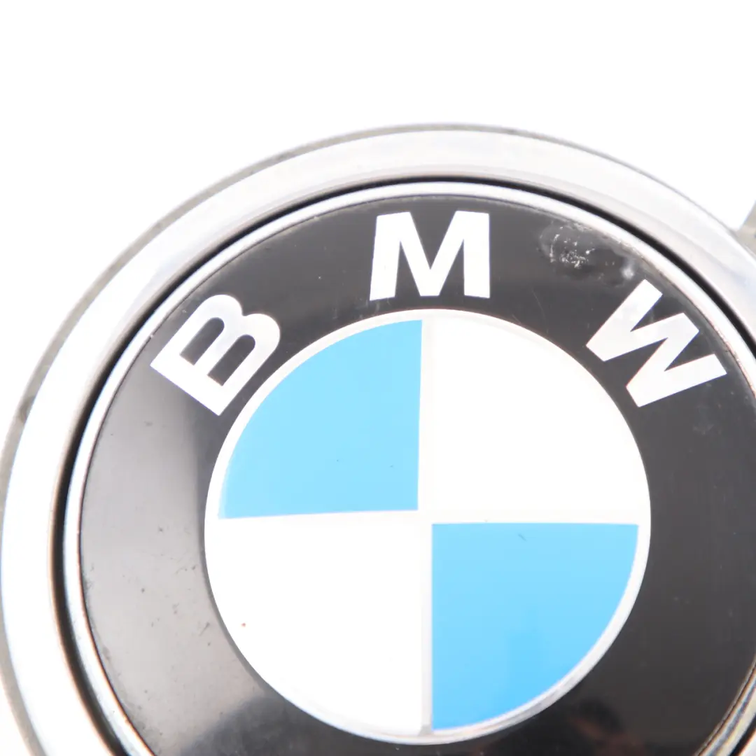 Boot Lid Badge BMW E81 E87 3 Trunk Tailgate Emblem Button Opening Handle to with Part number 7153173 Boot Lid Badge BMW E81 E87 3 Trunk Tailgate Emblem Button Opening Handle - SKU 7153173-3 - Part number 7153173