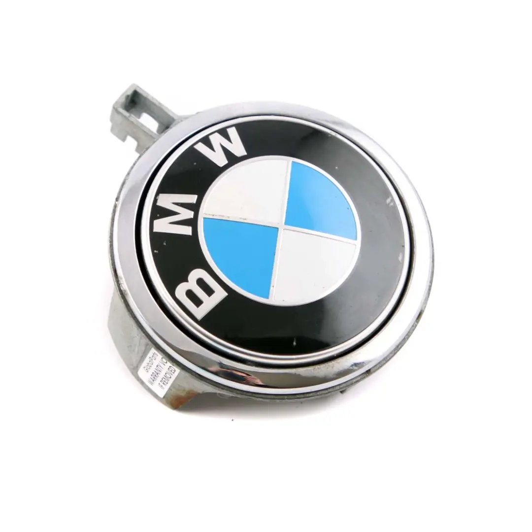 Emblem Button Tailgate Badge Open Opening to BMW E81 E87 E87N LCI with Part number 7153173 BMW E81 E87 E87N LCI Emblem Button Tailgate Badge Open Opening - SKU 7153173 - Part number 7153173