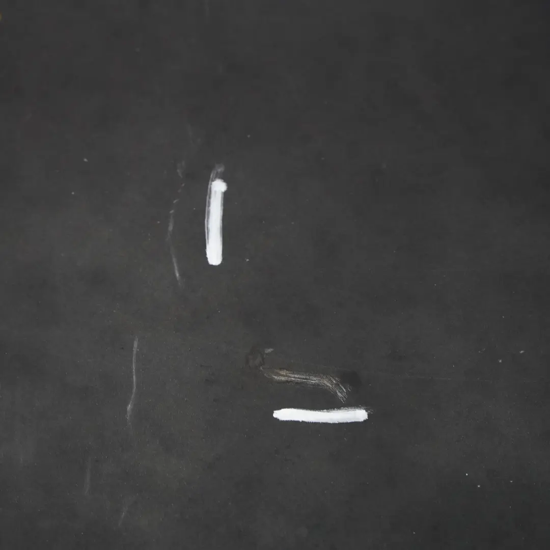 Maska Pokrywa Silnika Czarny Mat do BMW E90 E91 LCI o numerze 7153940 BMW E90 E91 LCI Maska Pokrywa Silnika Czarny Mat - SKU 7153940-BLK - Numer Części 7153940