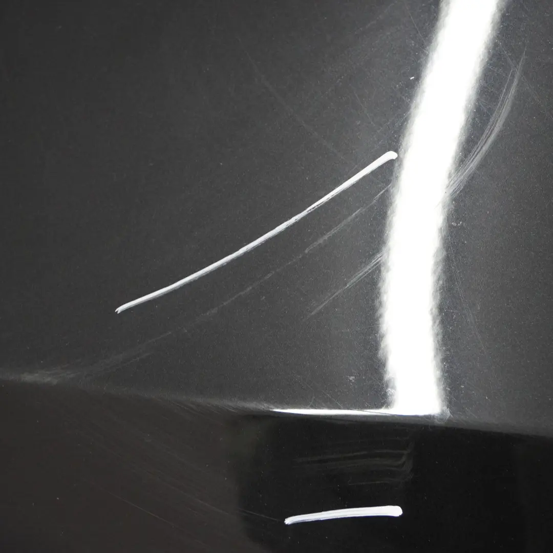 Maska Pokrywa Silnika Czarna do BMW E90 E91 LCI o numerze 7153940 BMW E90 E91 LCI Maska Pokrywa Silnika Czarna - SKU 7153940-BS1 - Numer Części 7153940