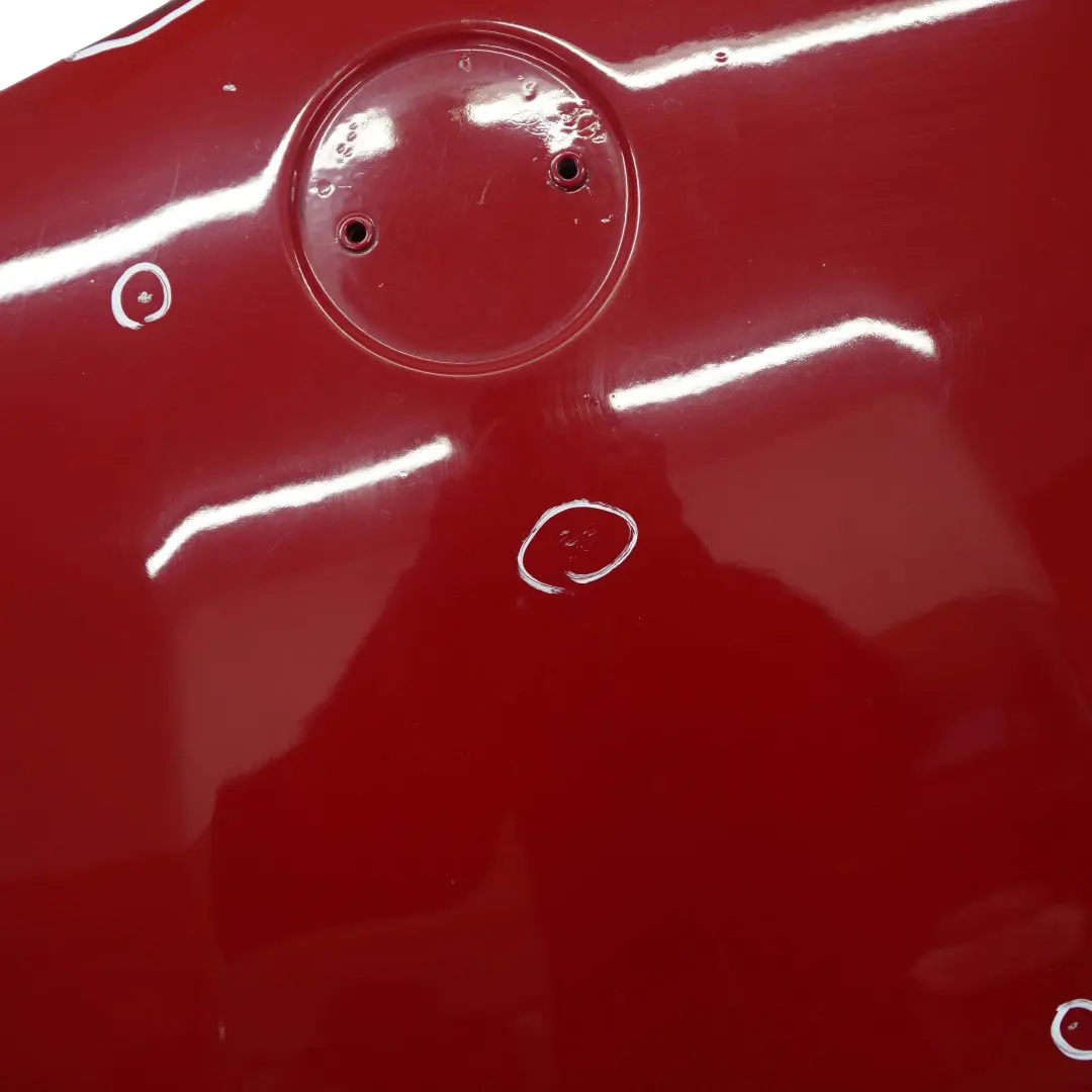 Maska Pokrywa Silnika Karmesinrot do BMW E90 E91 LCI o numerze 7153940 BMW E90 E91 LCI Maska Pokrywa Silnika Karmesinrot - SKU 7153940-KAR2 - Numer Części 7153940