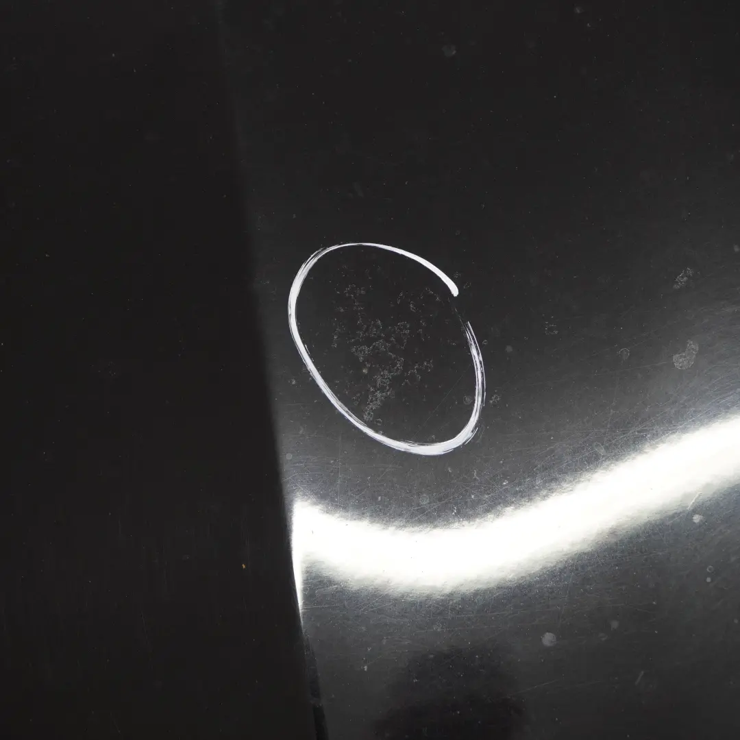 Maska Pokrywa Silnika Schwarz 2 do BMW E90 E91 LCI o numerze 7153940 BMW E90 E91 LCI Maska Pokrywa Silnika Schwarz 2 - SKU 7153940-SCH - Numer Części 7153940