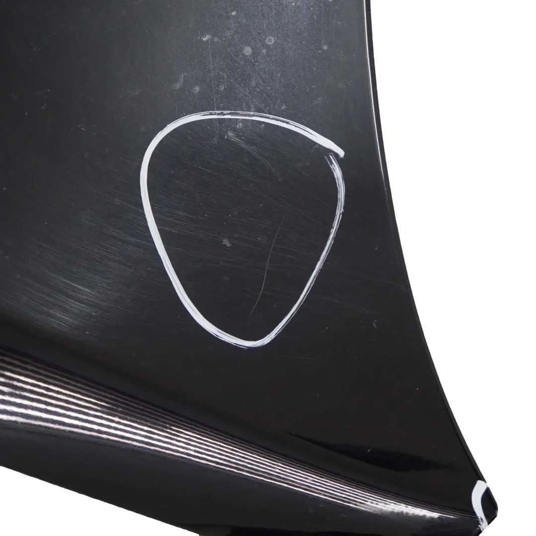 Maska Pokrywa Silnika Schwarz 2 do BMW E90 E91 LCI o numerze 7153940 BMW E90 E91 LCI Maska Pokrywa Silnika Schwarz 2 - SKU 7153940-SCH - Numer Części 7153940