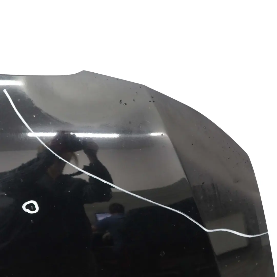 Hood Bonnet Cover Panel Schwarz 2 Black - 668 to BMW 3 E90 E91 LCI with Part number 7153940 BMW 3 E90 E91 LCI Hood Bonnet Cover Panel Schwarz 2 Black - 668 - SKU 7153940-SCH - Part number 7153940