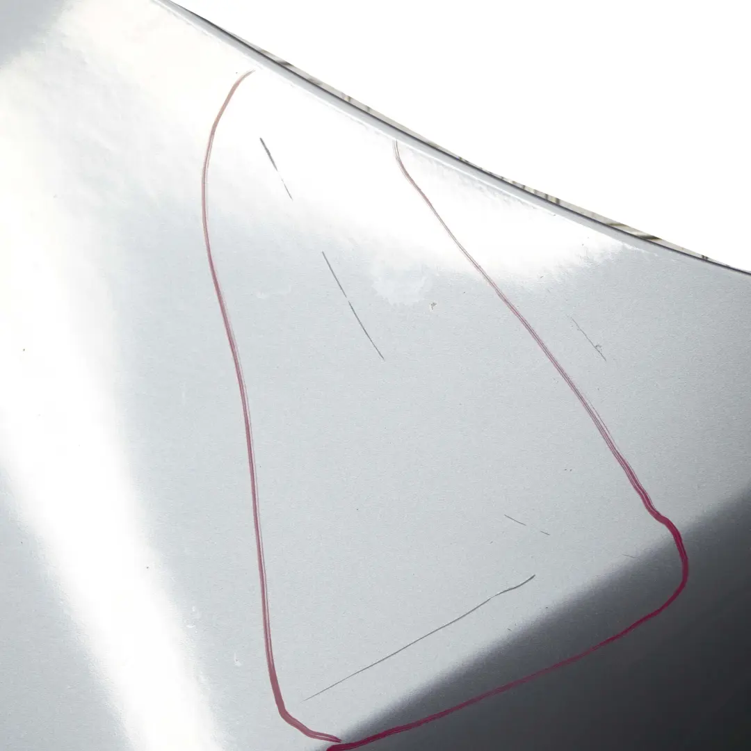 Maska Pokrywa Silnika Bluewater do BMW E90 E91 LCI o numerze 7153940 BMW E90 E91 LCI Maska Pokrywa Silnika Bluewater - SKU 7153940-WB2 - Numer Części 7153940