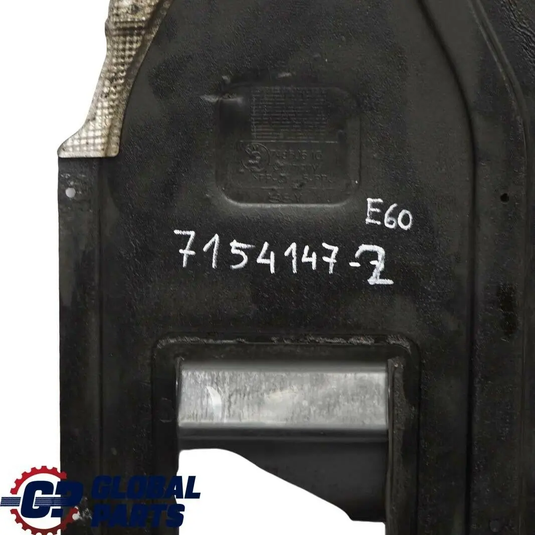BMW E60 E61 2 Cubierta De chasis central - SKU 7154147-2 - Número de pieza 7154147