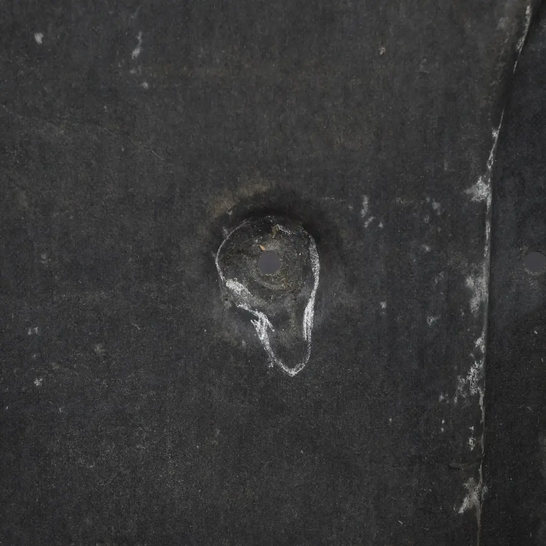 Underfloor Coating Centre Chassis Cover to BMW 5 E60 E61 with Part number 7154147 BMW 5 E60 E61 Underfloor Coating Centre Chassis Cover - SKU 7154147-3 - Part number 7154147