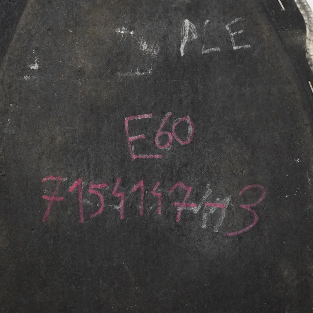 Osłona Wygłuszenie Podwozia do BMW E60 E61 o numerze 7154147 BMW E60 E61 Osłona Wygłuszenie Podwozia - SKU 7154147-3 - Numer Części 7154147