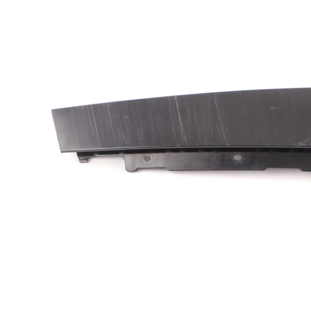BMW E87 Acabado Marco Ventana Pilar B Delantero Izquierdo Shadow Line - SKU 7154309-2 - Número de pieza 7154309