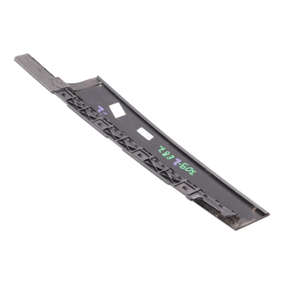 Finitura Telaio Pilastro B Anteriore Sinistro Pannello D'Ombra per BMW E87 con numero di parte 7154309 BMW E87 Finitura Telaio Pilastro B Anteriore Sinistro Pannello D'Ombra - SKU 7154309-2 - Numero di parte 7154309