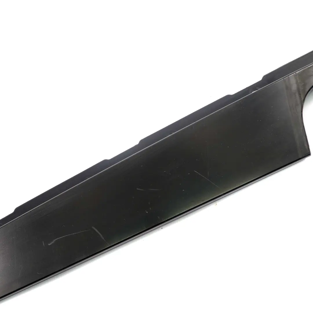 BMW E87 Embellecedor marco ventana Montante B delantero derecho Alto brillo - SKU 7154310-1 - Número de pieza 7154310