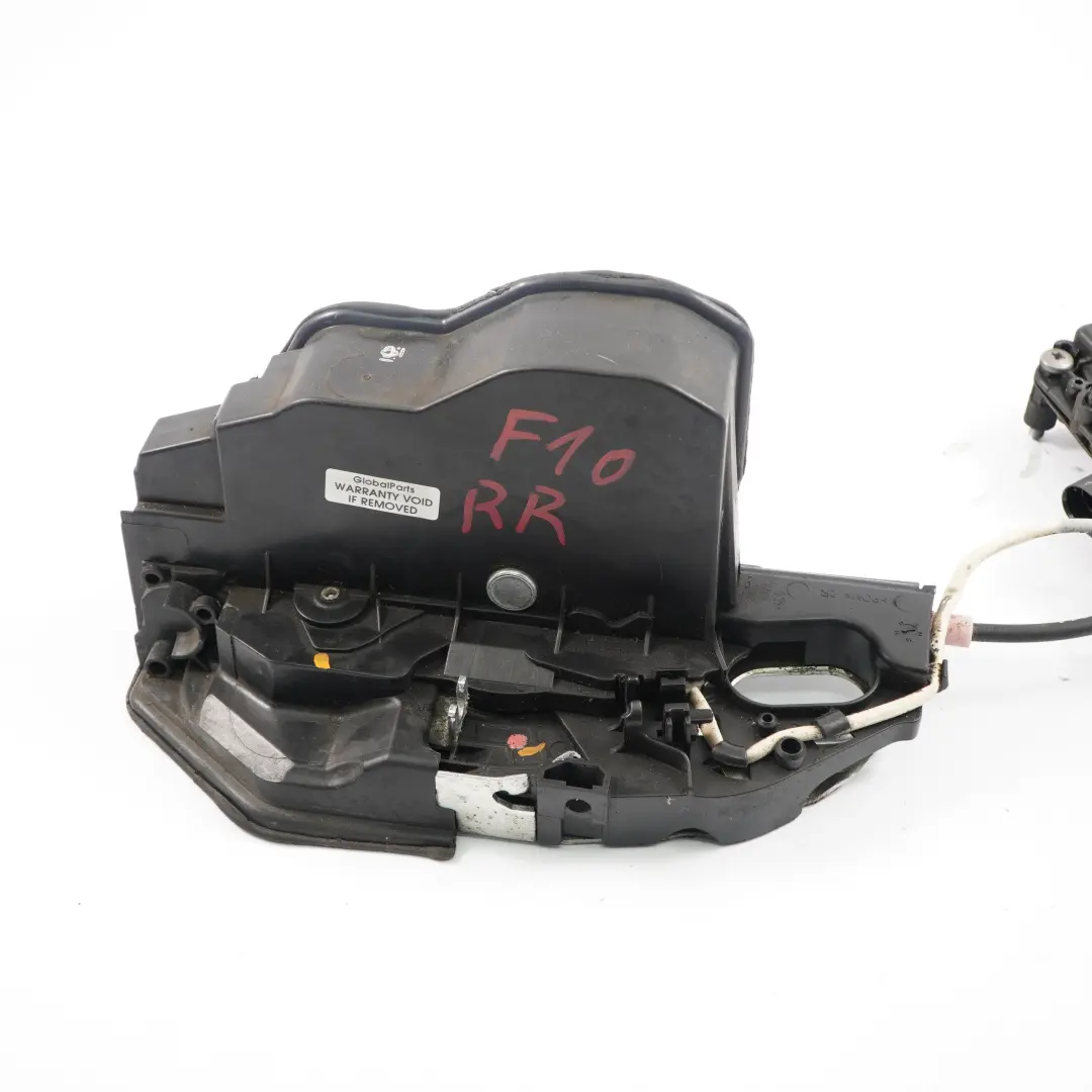 Cerradura Cierre Suave Sistema Automatico Trasero Derecho para BMW F10 F11 con número de pieza 7154516 BMW F10 F11 Cerradura Cierre Suave Sistema Automatico Trasero Derecho - SKU 7154516 - Número de pieza 7154516