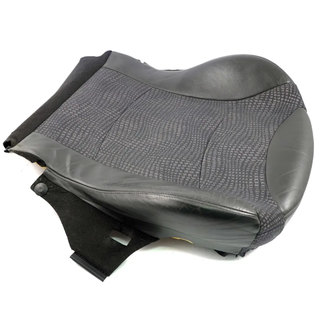 Panel Tpizado en Cuero Asiento Central Delantero Izquierdo para Mini R50 con número de pieza 7155085 Mini R50 Panel Tpizado en Cuero Asiento Central Delantero Izquierdo - SKU 7155085 - Número de pieza 7155085