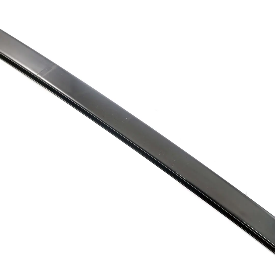 BMW E87 Rear Right O/S Window Guide Web Cover Shadow Line High Gloss - SKU 7156452 - Part number 7156452