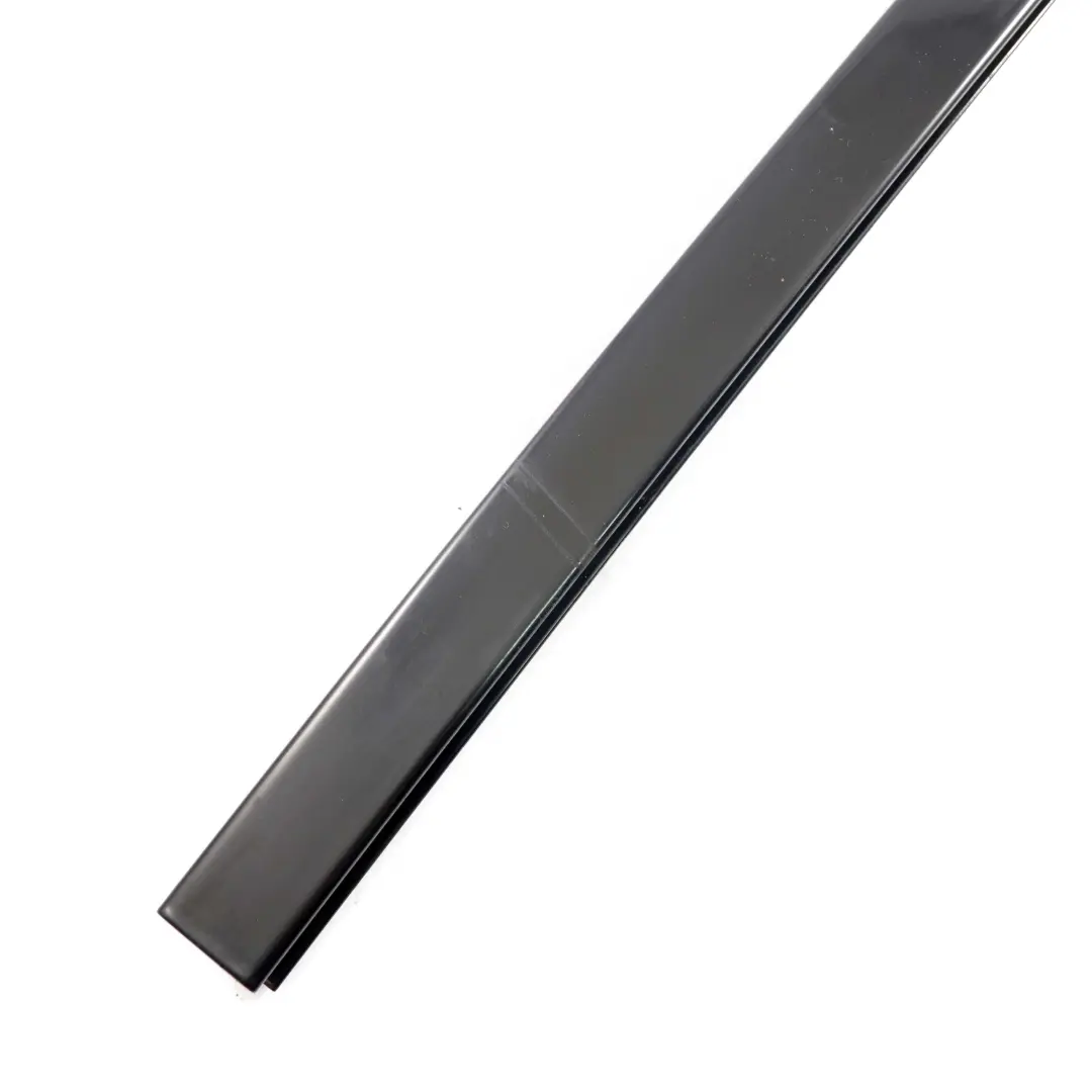 BMW E87 Rear Right O/S Window Guide Web Cover Shadow Line High Gloss - SKU 7156452 - Part number 7156452