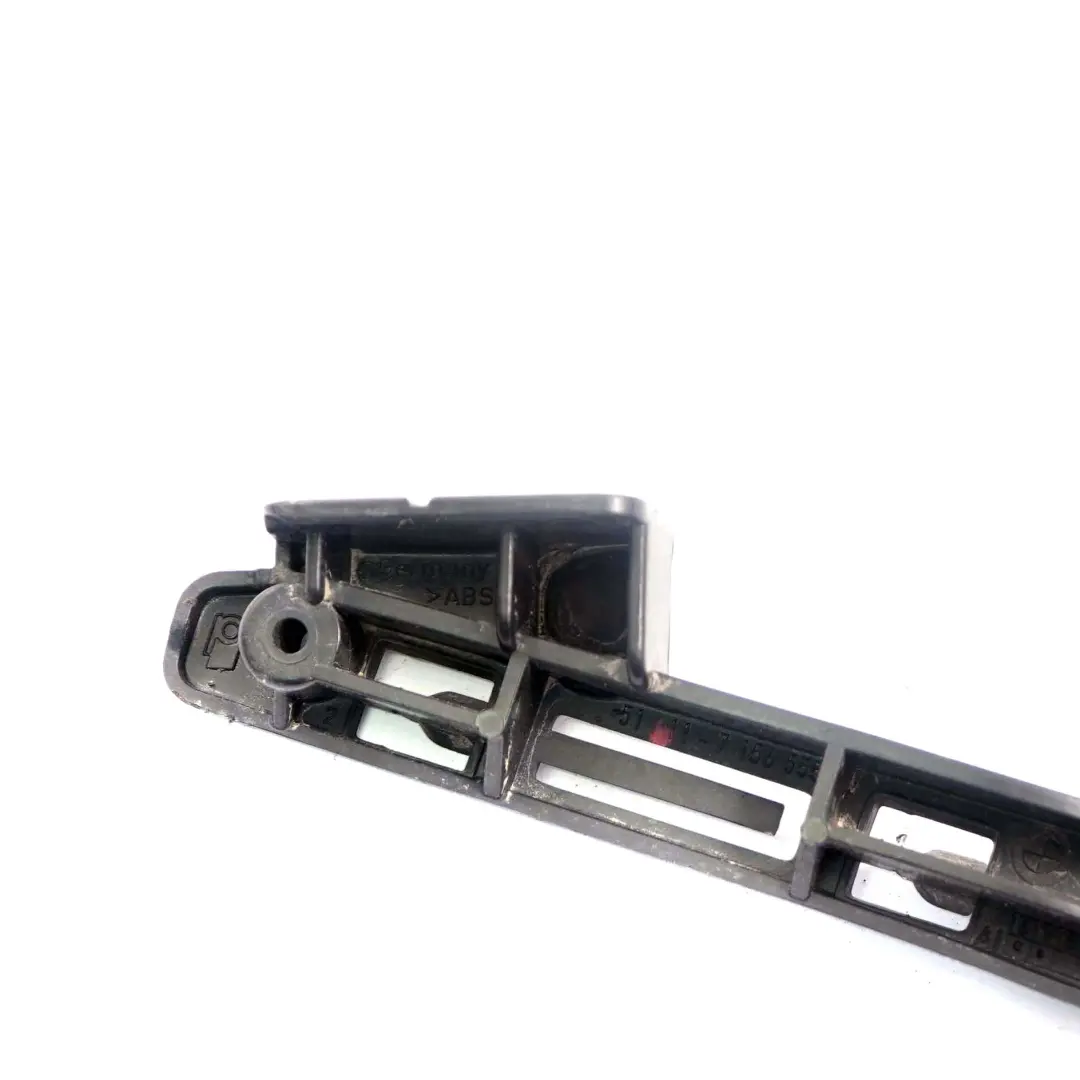BMW 3 Serie E92 E93 Guide Pare-Chocs Lateral Gauche - SKU 7156555 - Numéro de pièce 7156555