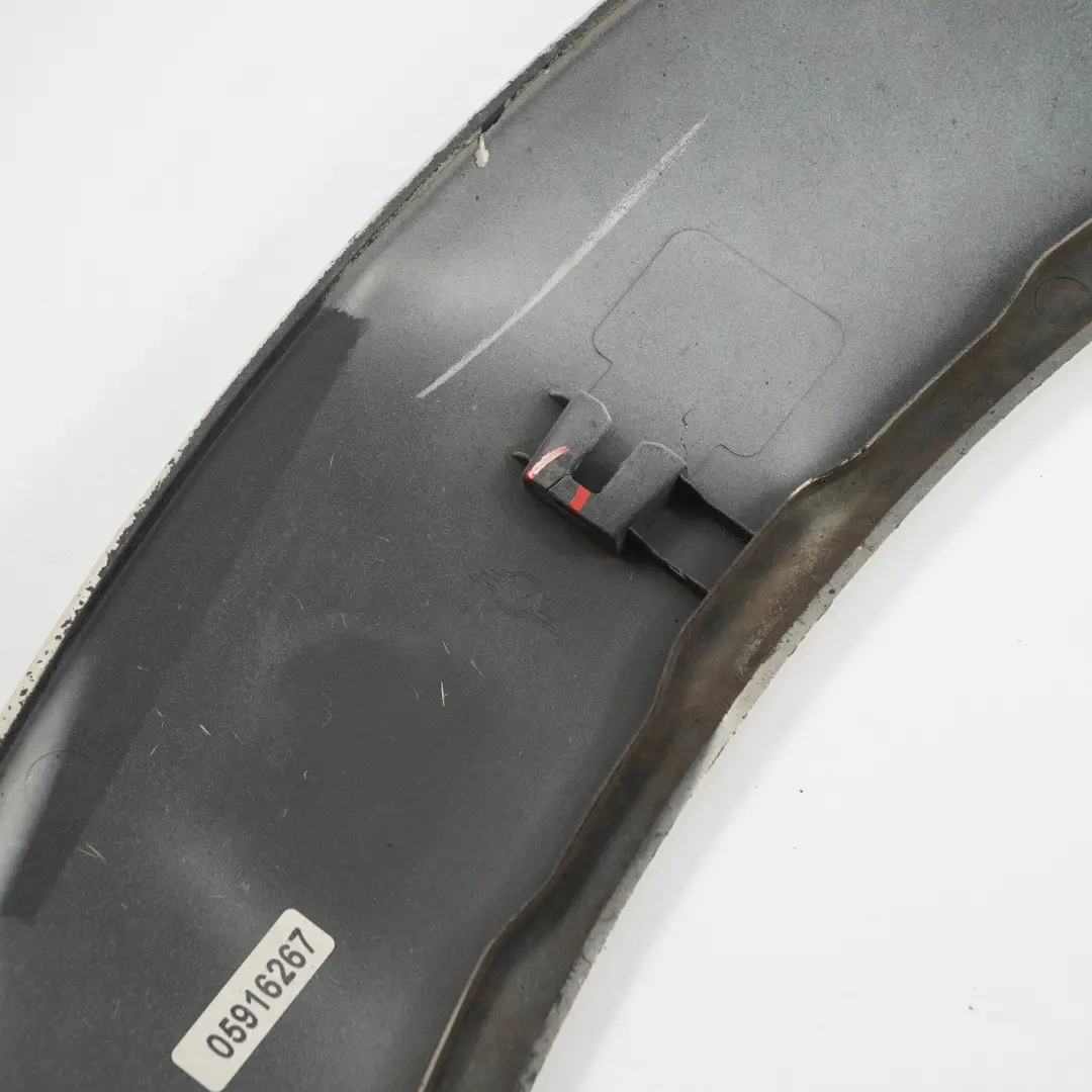 enjoliveur d'arc de roue arriere droit R57 blanc poivre - 850 pour Mini R56 à propos du numéro de pièce 7157106 Mini R56 enjoliveur d'arc de roue arriere droit R57 blanc poivre - 850 - SKU 7157106-PW - Numéro de pièce 7157106