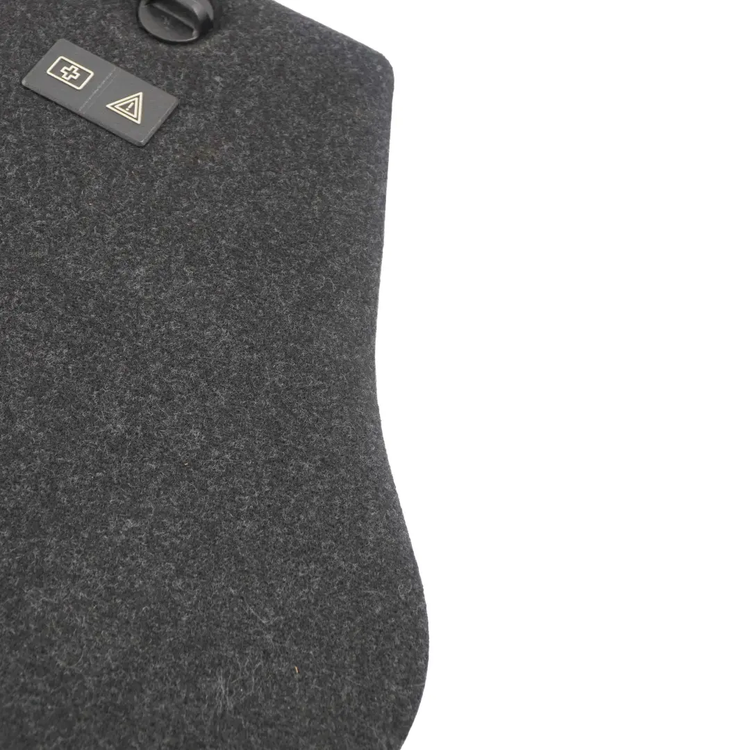 Triangolo Ergenza Kit di Pronto Soccorso Carenatura 7157114 per BMW E87 Box con numero di parte 51477157114 BMW E87 Box Triangolo Ergenza Kit di Pronto Soccorso Carenatura 7157114 - SKU 7157114-1 - Numero di parte 51477157114