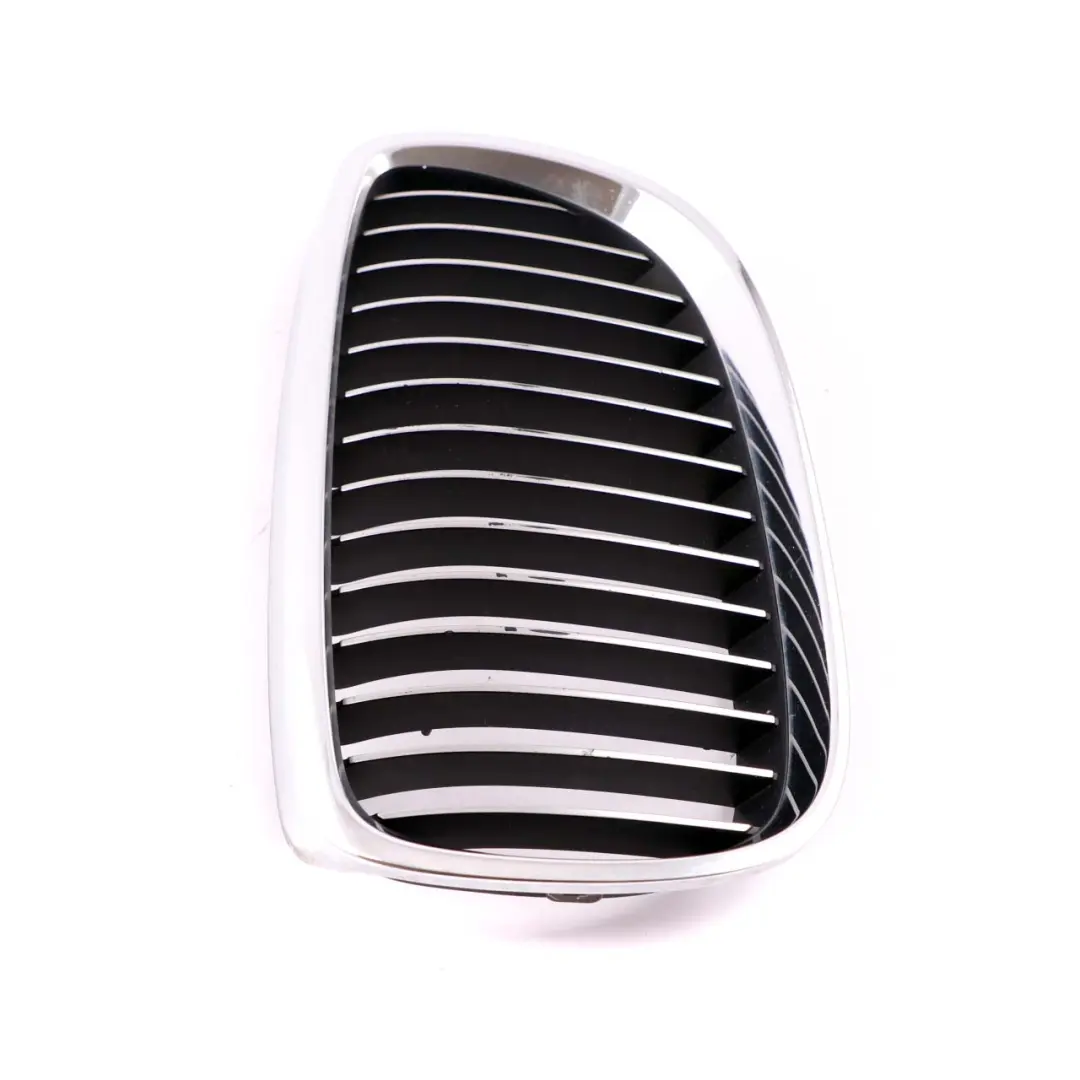 Calandre Avant Gauche Chromée BMW E90 M3 E92 E93 pour à propos du numéro de pièce 7157277 Calandre Avant Gauche Chromée BMW E90 M3 E92 E93 - SKU 7157277 - Numéro de pièce 7157277