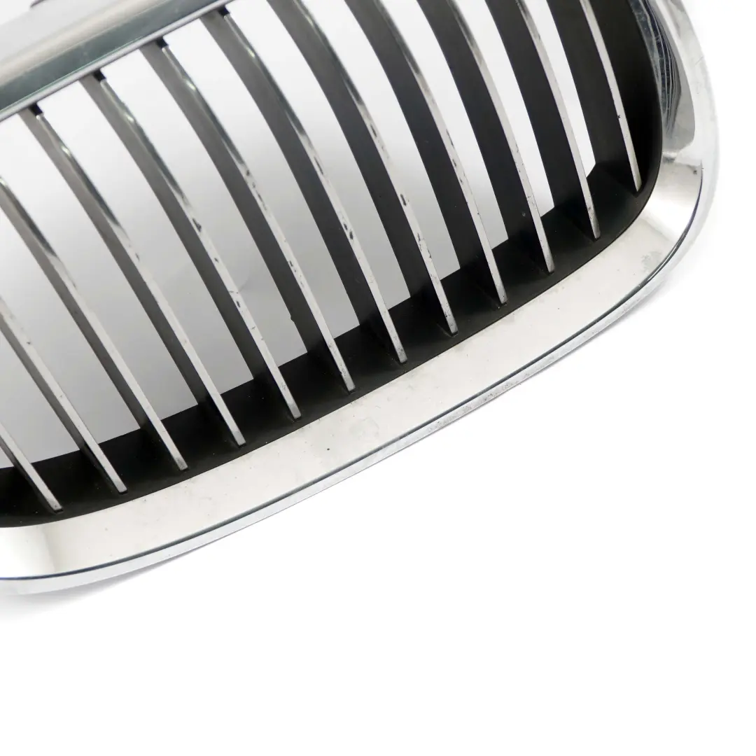 BMW E90 E92 E93 Grille de Pare-Chocs Avant Chrome Cadre Droit 2712204 - SKU 7157278 - Numéro de pièce 7157278
