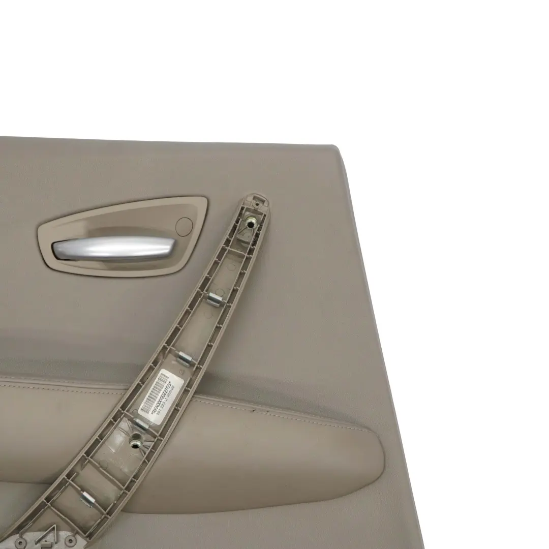 Panneau de garniture de carte de porte arriere gauche en cuir beige pour BMW E87 LCI à propos du numéro de pièce 7157431 BMW E87 LCI Panneau de garniture de carte de porte arriere gauche en cuir beige - SKU 7157431 - Numéro de pièce 7157431