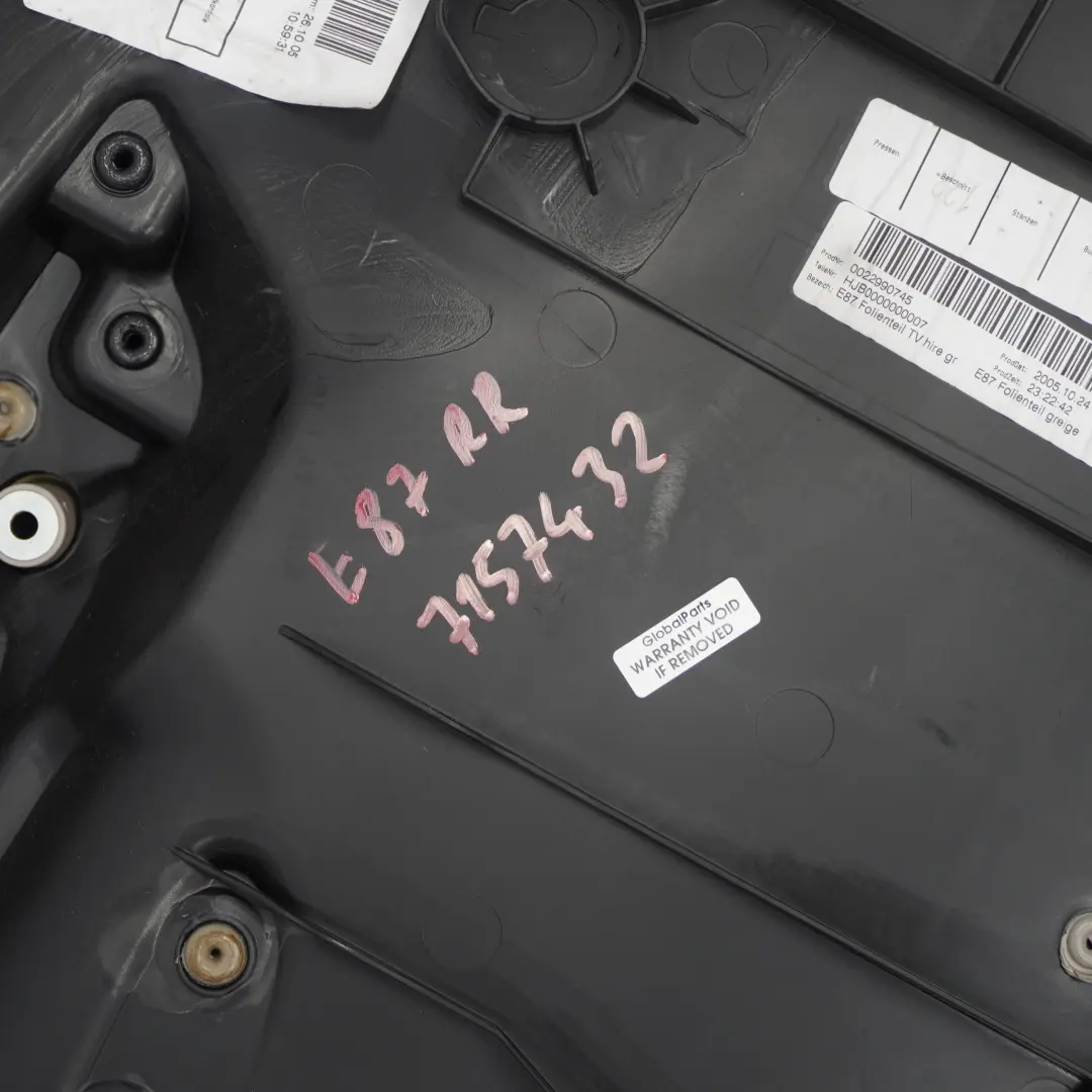 BMW E87 Boczek Drzwi Prawy Tylny Skóra Beż - SKU 7157432 - Numer Części 7157432
