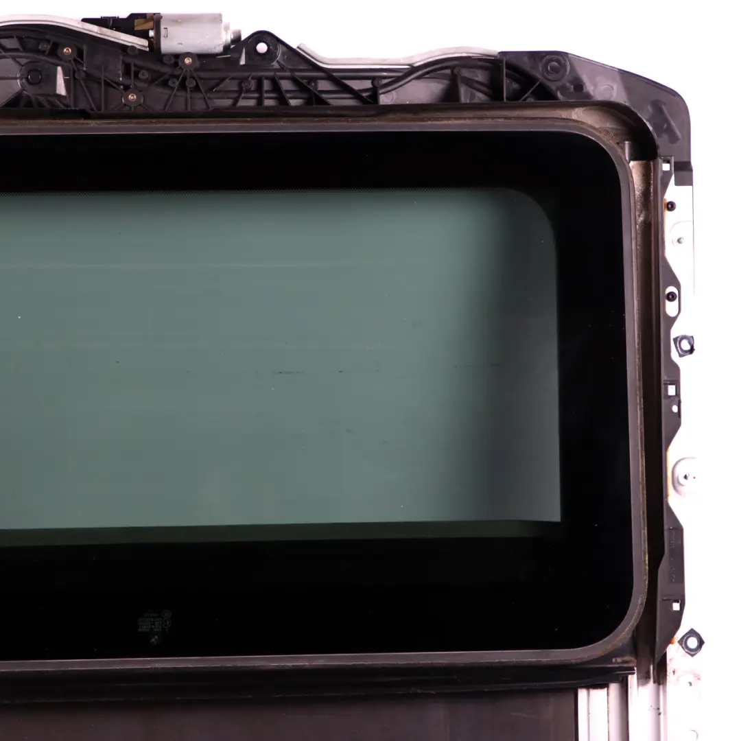 Sliding Sunroof Sun Roof Frame Complete Glass Grey Roller to BMW 3 Series E90 with Part number 7157447 BMW 3 Series E90 Sliding Sunroof Sun Roof Frame Complete Glass Grey Roller - SKU 7157447 - Part number 7157447