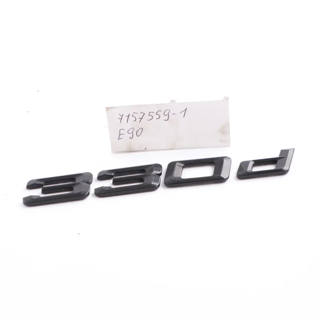 BMW 3 Reihe E90 330d Emblem geklebt hinten - 330D - 5114 - SKU 7157559-1 - Teilenummer 7157559