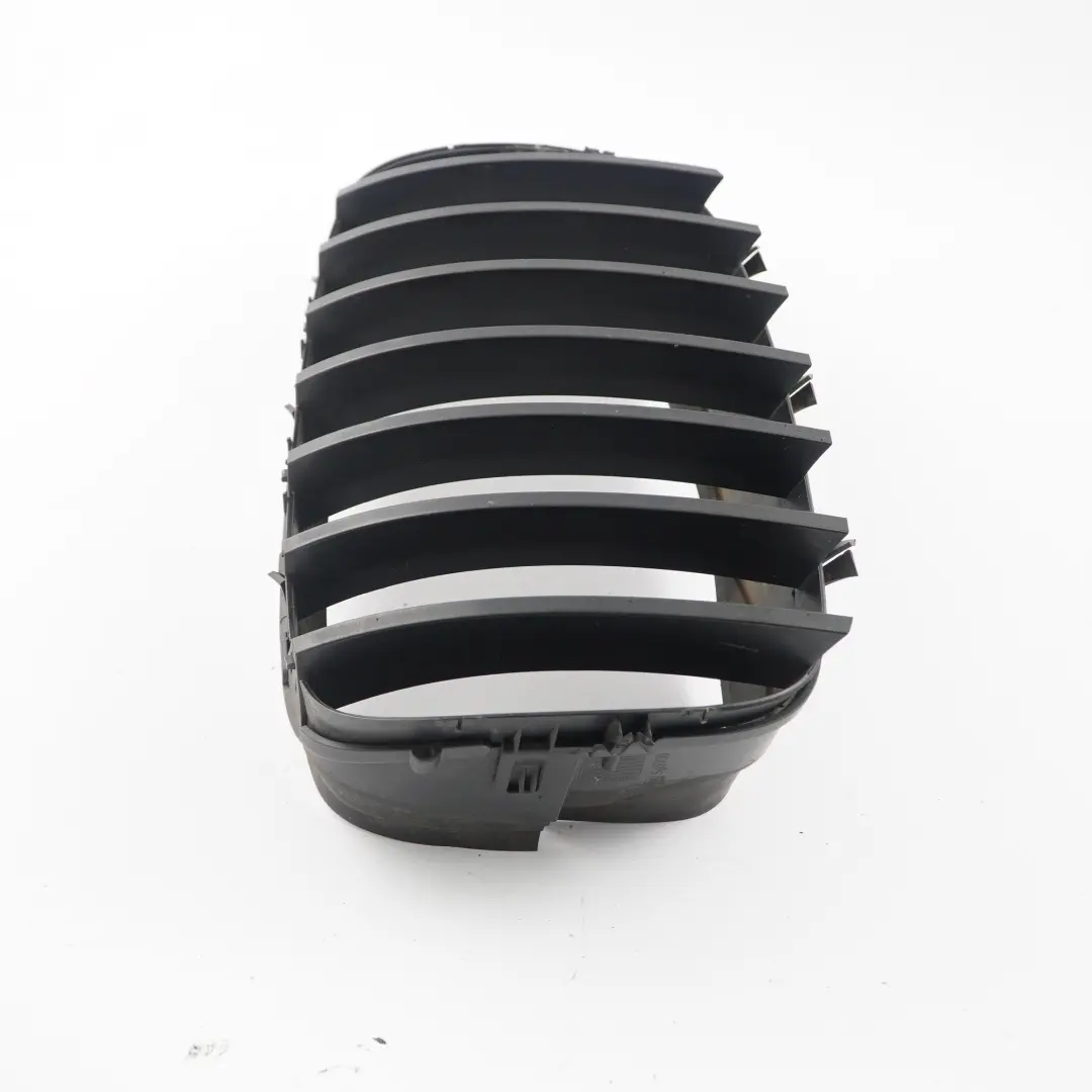 Grill Nerka Kratka Ozdobna Lewa do BMW X5 E70 o numerze 7157687 BMW X5 E70 Grill Nerka Kratka Ozdobna Lewa - SKU 7157687-3 - Numer Części 7157687